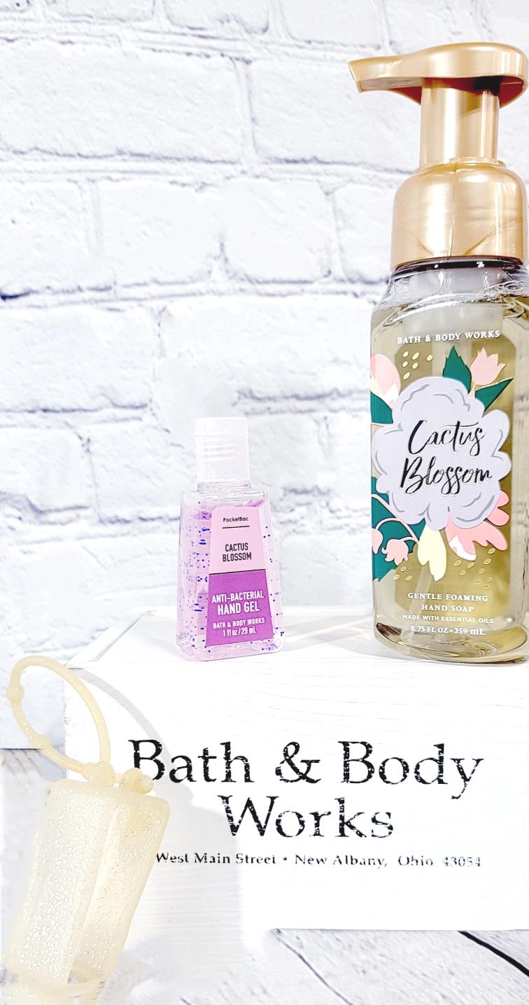 White Barn Candle Company Bath and Body Works Gentle Foaming Hand Soap w/  Essential Oils- 8.75 fl oz - Many Scents! (White Barn Cactus Blossom)